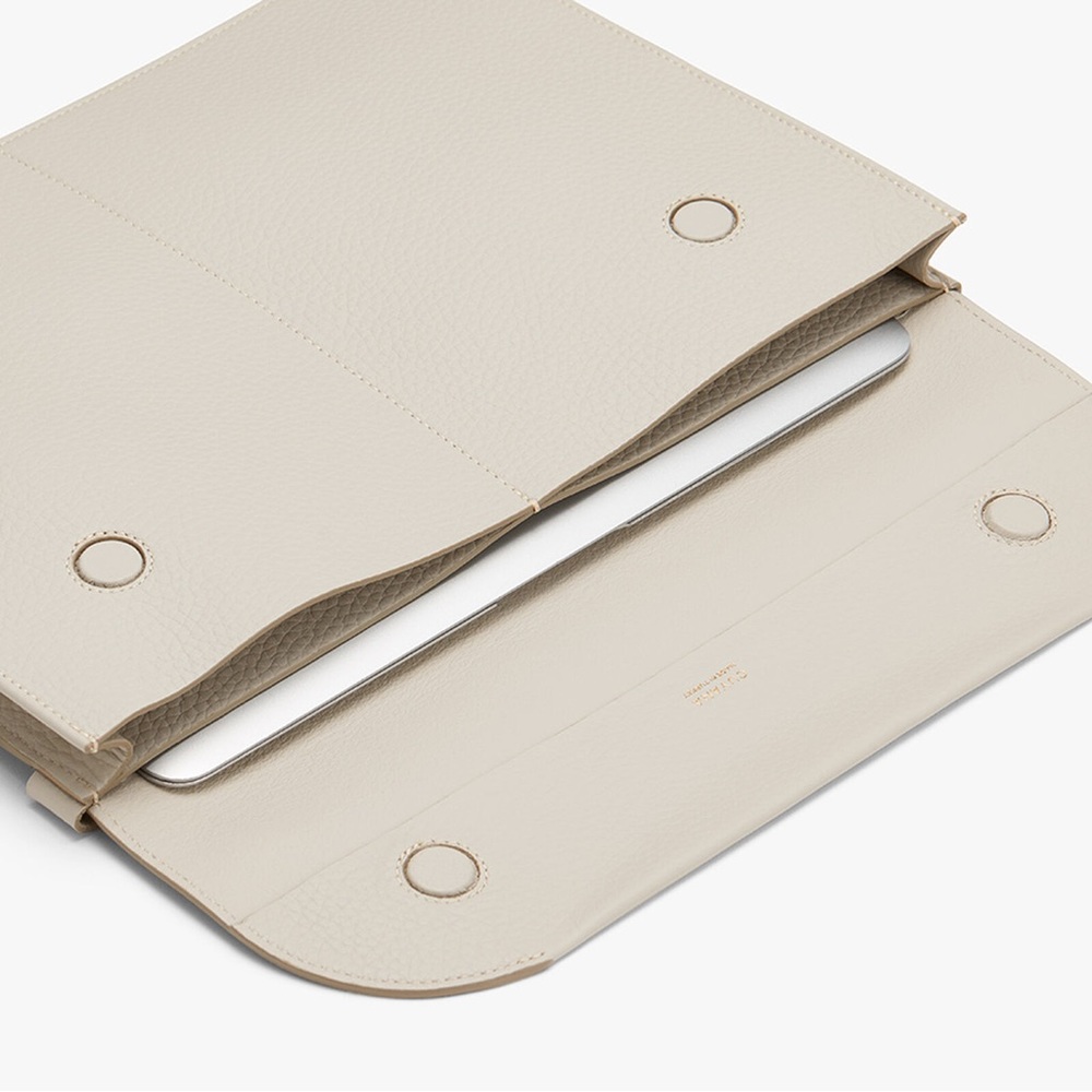 EUC Cuyana Tech Carryall